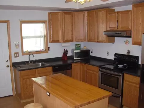 318 Everett, Spokane, WA 99207 photo 4