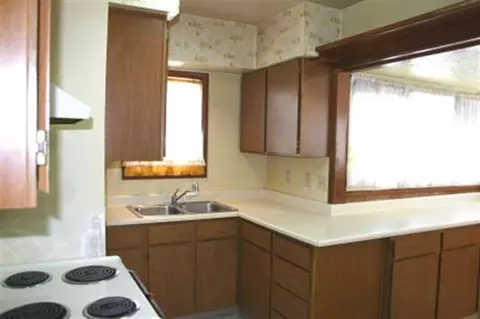 4111 E 2nd, Spokane, WA 99202 photo 3