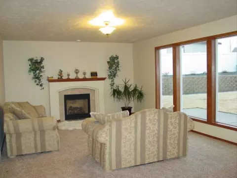 17715 E Windsor Ct, Greenacres, WA 99016 photo 9