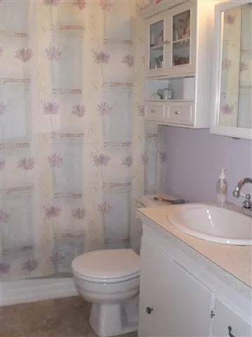 1018 E 15th Ave, Spokane, WA 99203 photo 8