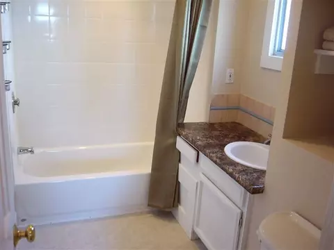 3808 E 16th Ave, Spokane, WA 99202 photo 9