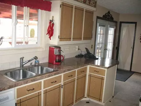 10005 E 14th Ave, Spokane, WA 99206 photo 2