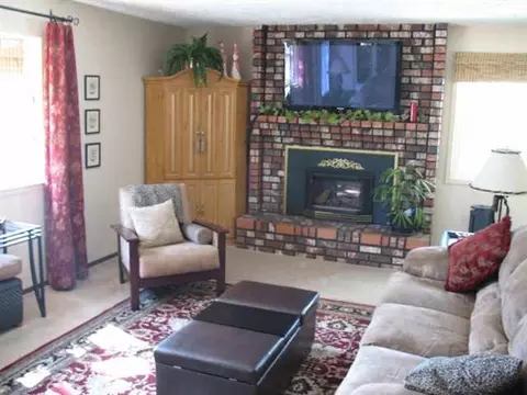 10005 E 14th Ave, Spokane, WA 99206 photo 4