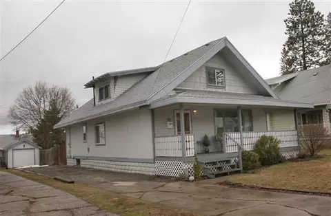 703 E 32nd Ave, Spokane, WA 99203 photo 1