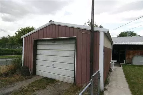 1527 Everett, Spokane, WA 99207 photo 8