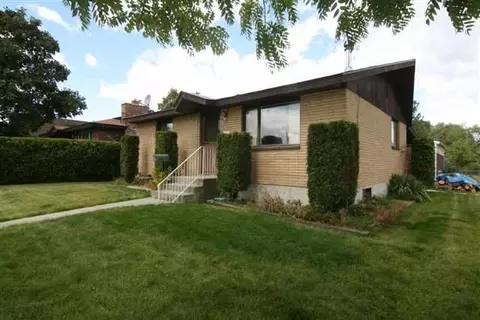 1527 Everett, Spokane, WA 99207 photo 1