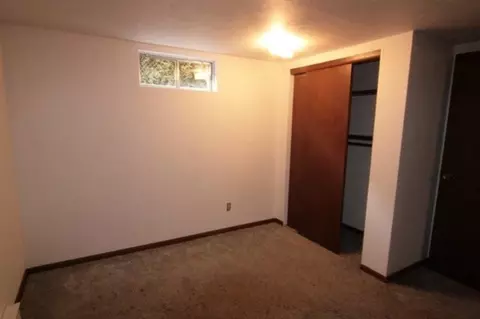 1527 Everett, Spokane, WA 99207 photo 4