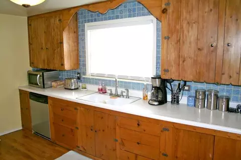 718 E Gordon Ave, Spokane, WA 99207 photo 5