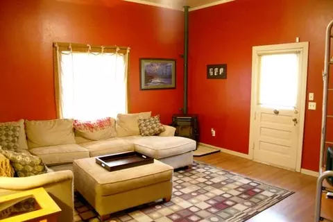 718 E Gordon Ave, Spokane, WA 99207 photo 4