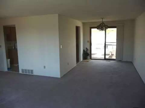 547 E Cozza, Spokane, WA 99208 photo 3
