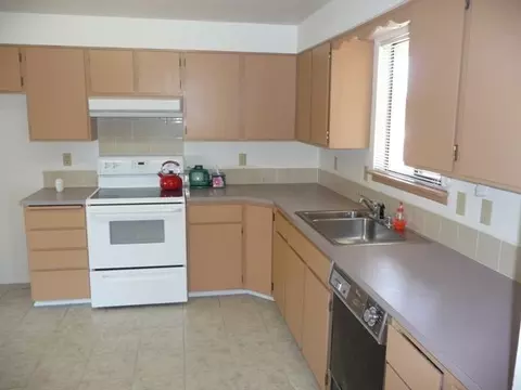 547 E Cozza, Spokane, WA 99208 photo 4