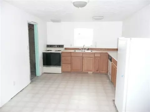 6913 E 3rd Ave, Spokane Valley, WA 99212 photo 2