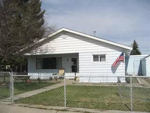 1731 Everett, Spokane, WA 99207 photo 1