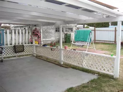1731 Everett, Spokane, WA 99207 photo 7