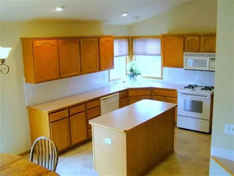 8121 E Maringo Dr, Spokane, WA 99212 photo 3