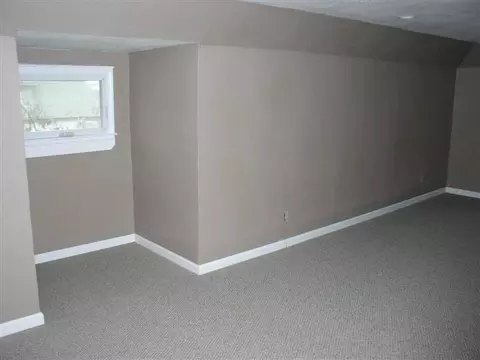 902 E 5th Ave, Spokane, WA 99202 photo 8