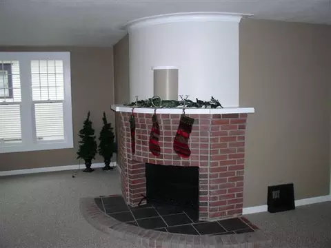 902 E 5th Ave, Spokane, WA 99202 photo 3