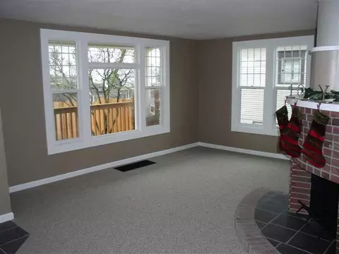 902 E 5th Ave, Spokane, WA 99202 photo 2