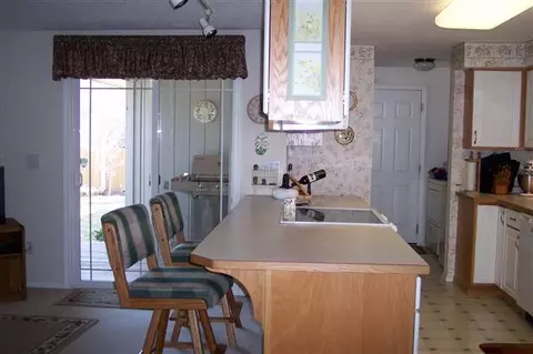 2121 E 48th Ave, Spokane, WA 99223 photo 5