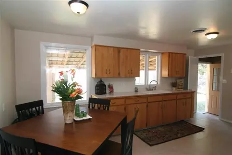1323 E Joseph Ave, Spokane, WA 99205 photo 3