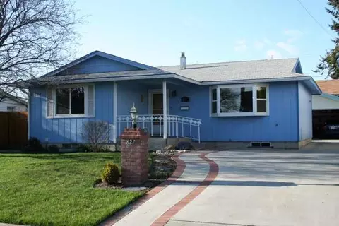 827 E Heroy Ave, Spokane, WA 99207 photo 1