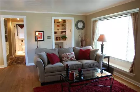 38 E 34th, Spokane, WA 99203 photo 2