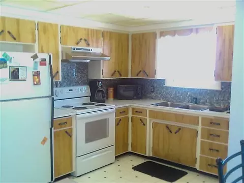 2109 Everett, Spokane, WA 99207 photo 4