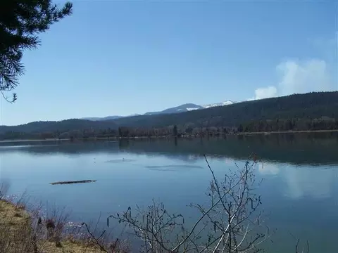 932 Riverbend Loop Rd, Cusick, WA 99119 photo 2
