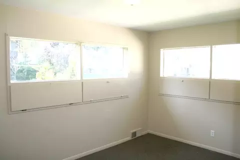 3723 E 13th Ave, Spokane, WA 99202 photo 2