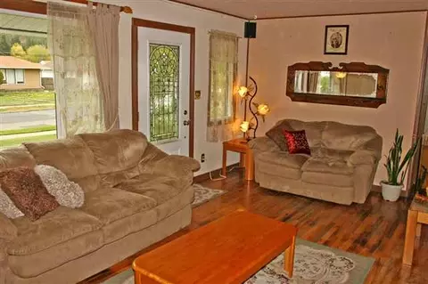 3912 E Grace Ave, Spokane, WA 99217 photo 5