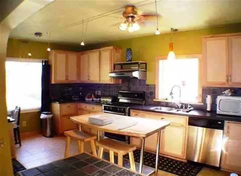 1712 E 15th Ave, Spokane, WA 99203 photo 2