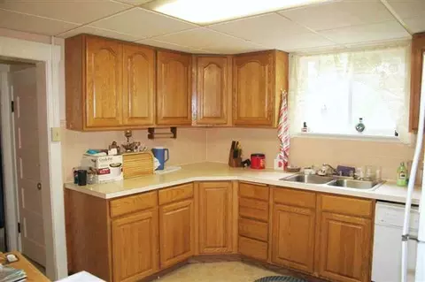 614 E 8th Ave, Spokane, WA 99202 photo 5