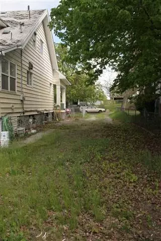 614 E 8th Ave, Spokane, WA 99202 photo 9