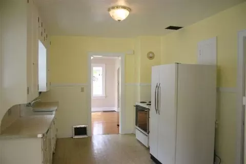 407 E 23rd Ave, Spokane, WA 99203 photo 2