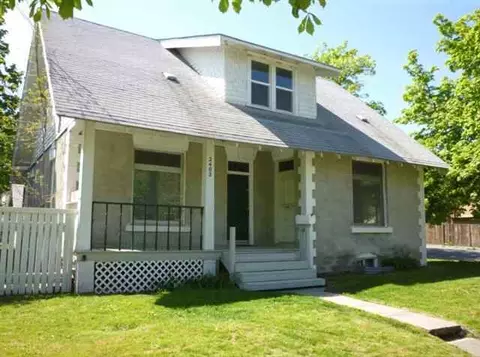 2402 E 6th Ave, Spokane, WA 99202 photo 1