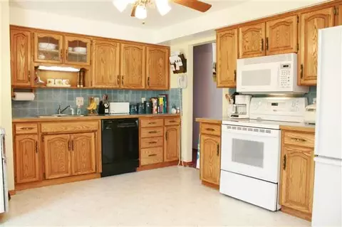 120 E Astor Dr, Spokane, WA 99208 photo 2