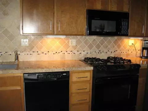 1632 E Pinecrest Rd, Spokane, WA 99203 photo 5