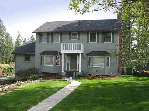 1212 E Glencrest Dr, Spokane, WA 99208 photo 1