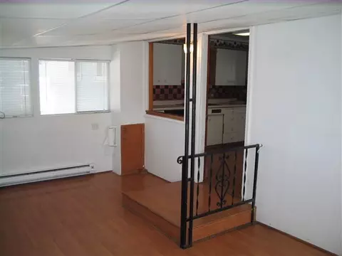 308 E Queen, Spokane, WA 99207 photo 4