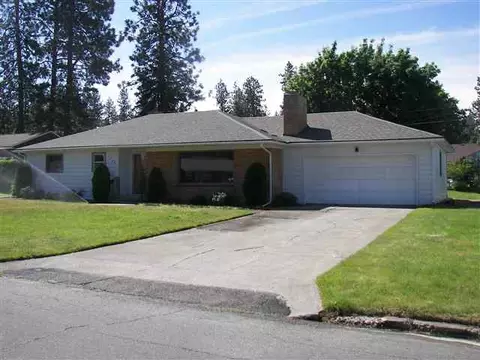 1122 E 43rd Ave, Spokane, WA 99203 photo 1