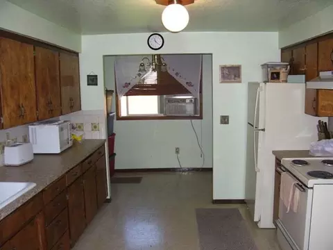 2911 E Sanson, Spokane, WA 99217 photo 3
