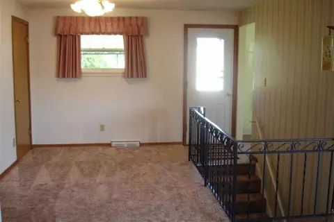 1927 E Longfellow, Spokane, WA 99207 photo 4