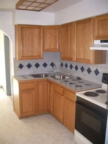 2022 E 15th Ave, Spokane, WA 99203 photo 4