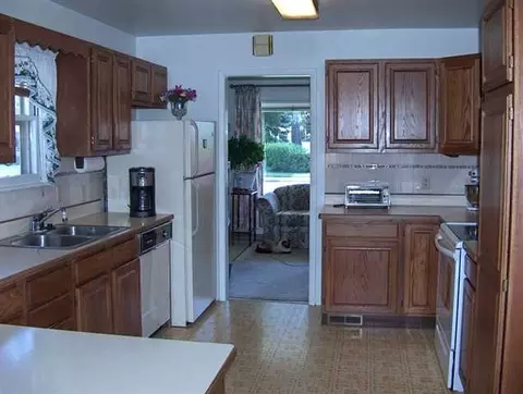 1419 E Bismark Ave, Spokane, WA 99207 photo 5