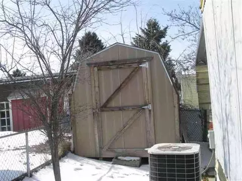 1209 E Lyons Apt 222 Ave, Spokane, WA 99208 photo 8