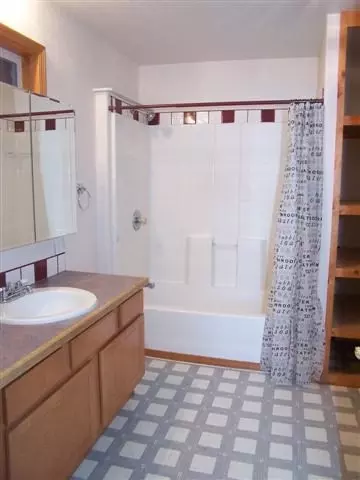 927 E Sanson, Spokane, WA 99207 photo 7