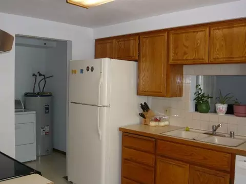 1208 E Central Ave, Spokane, WA 99207 photo 4