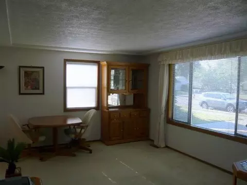 1208 E Central Ave, Spokane, WA 99207 photo 2