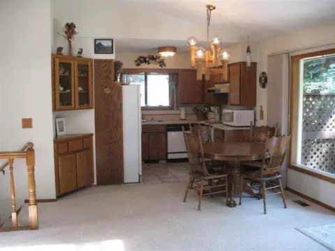 4212 E 10th Ave, Spokane, WA 99202 photo 5