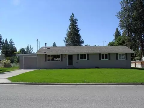 10516 E 15th Ave, Spokane Valley, WA 99206 photo 1